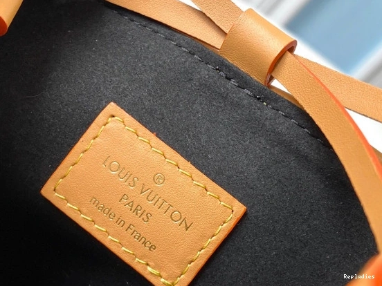 Rep ladies NOÉ LOUIS VUITTON PURSE 0724